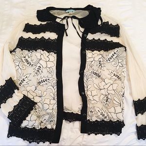Black And White Lace Sweater (Size 0)